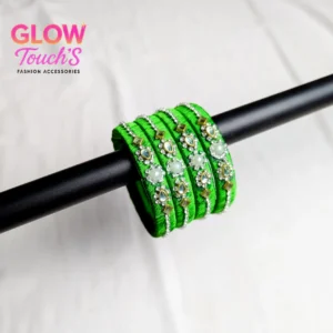 প্রিইউনিক ডিজাইনের হ্যান্ডমেড চুড়ি